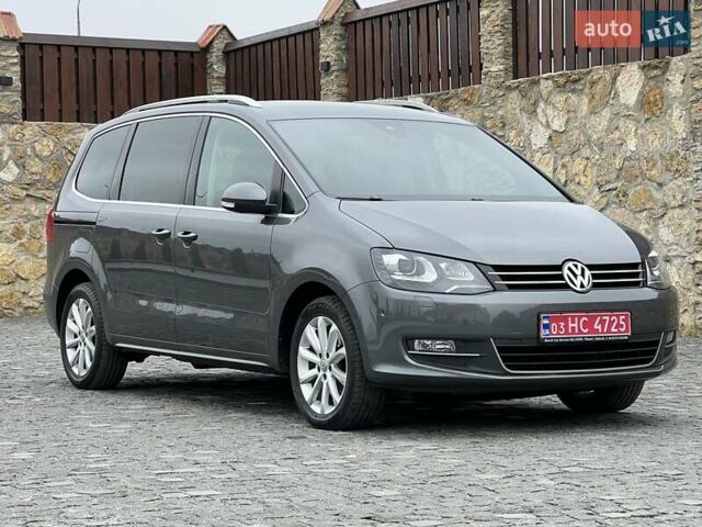Серый Фольксваген Шаран, объемом двигателя 2 л и пробегом 267 тыс. км за 15950 $, фото 13 на Automoto.ua