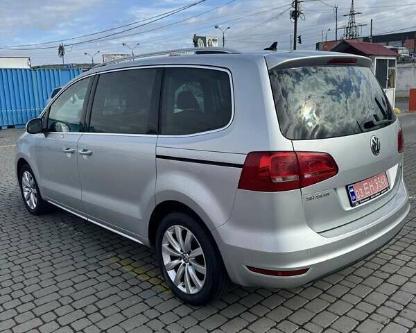 Фольксваген Шаран 2013 в Черновцах на Automoto.ua Серый Фольксваген Шаран, объемом двигателя 2 л и пробегом 238 тыс. км за 17000 $, фото 5 на Automoto.ua