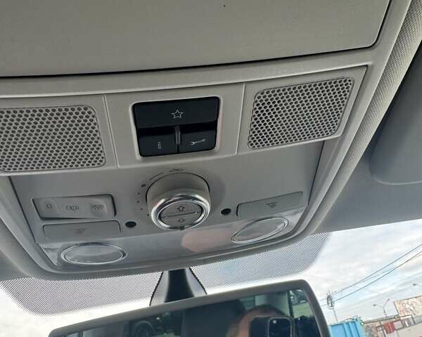 Фольксваген Шаран 2013 в Черновцах на Automoto.ua Серый Фольксваген Шаран, объемом двигателя 2 л и пробегом 238 тыс. км за 17000 $, фото 14 на Automoto.ua