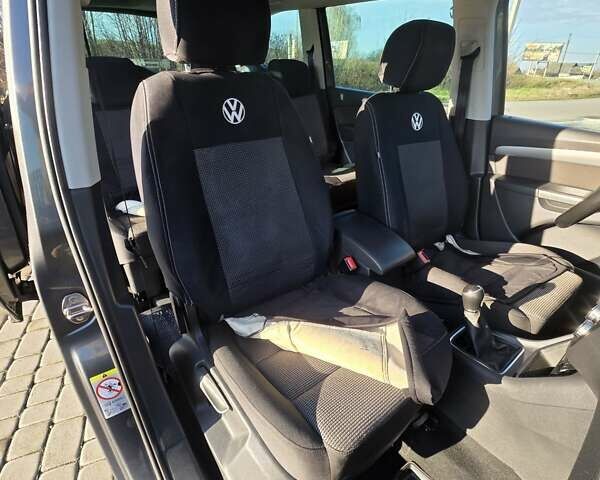 Серый Фольксваген Шаран, объемом двигателя 2 л и пробегом 249 тыс. км за 14000 $, фото 11 на Automoto.ua