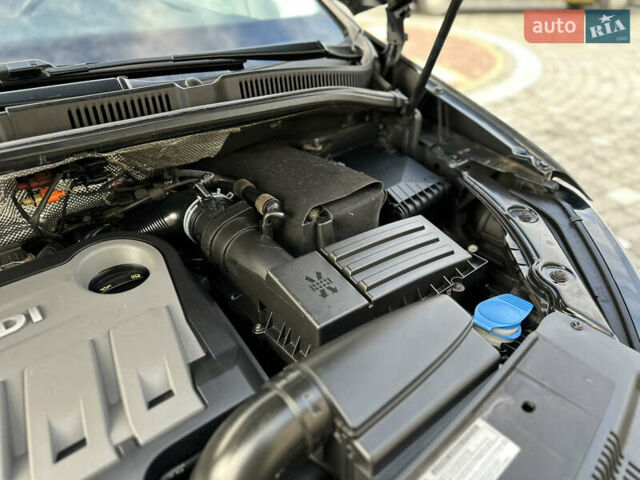 Фольксваген Шаран 2015 у Дрогобичі на Automoto.ua Сірий Фольксваген Шаран, об'ємом двигуна 2 л та пробігом 225 тис. км за 16499 $, фото 176 на Automoto.ua