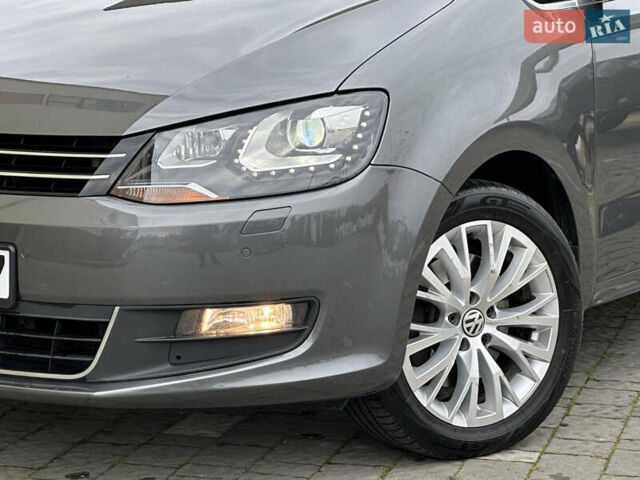 Фольксваген Шаран 2015 у Дрогобичі на Automoto.ua Сірий Фольксваген Шаран, об'ємом двигуна 2 л та пробігом 225 тис. км за 16499 $, фото 14 на Automoto.ua