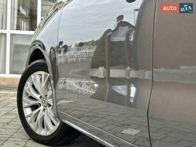 Фольксваген Шаран 2015 у Дрогобичі на Automoto.ua Сірий Фольксваген Шаран, об'ємом двигуна 2 л та пробігом 225 тис. км за 16499 $, фото 82 на Automoto.ua