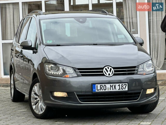 Фольксваген Шаран 2015 у Дрогобичі на Automoto.ua Сірий Фольксваген Шаран, об'ємом двигуна 2 л та пробігом 225 тис. км за 16499 $, фото 32 на Automoto.ua