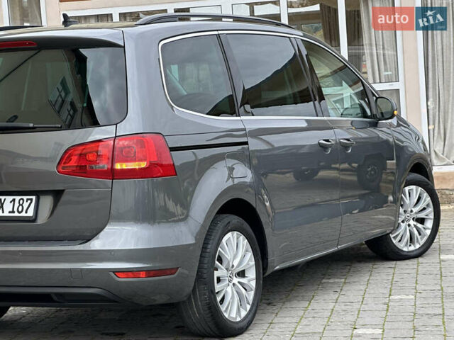 Фольксваген Шаран 2015 у Дрогобичі на Automoto.ua Сірий Фольксваген Шаран, об'ємом двигуна 2 л та пробігом 225 тис. км за 16499 $, фото 52 на Automoto.ua