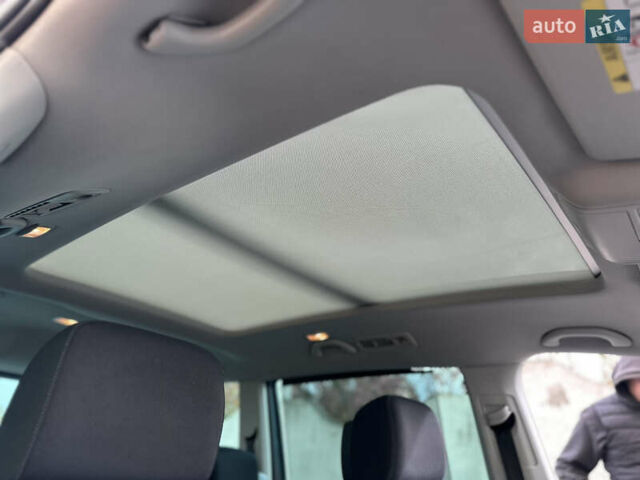 Фольксваген Шаран 2015 у Дрогобичі на Automoto.ua Сірий Фольксваген Шаран, об'ємом двигуна 2 л та пробігом 225 тис. км за 16499 $, фото 110 на Automoto.ua