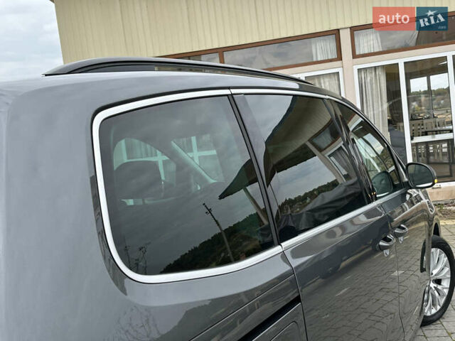 Фольксваген Шаран 2015 у Дрогобичі на Automoto.ua Сірий Фольксваген Шаран, об'ємом двигуна 2 л та пробігом 225 тис. км за 16499 $, фото 61 на Automoto.ua