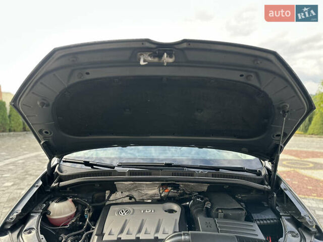 Фольксваген Шаран 2015 у Дрогобичі на Automoto.ua Сірий Фольксваген Шаран, об'ємом двигуна 2 л та пробігом 225 тис. км за 16499 $, фото 178 на Automoto.ua