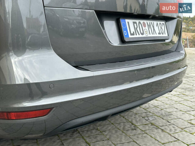 Фольксваген Шаран 2015 у Дрогобичі на Automoto.ua Сірий Фольксваген Шаран, об'ємом двигуна 2 л та пробігом 225 тис. км за 16499 $, фото 87 на Automoto.ua