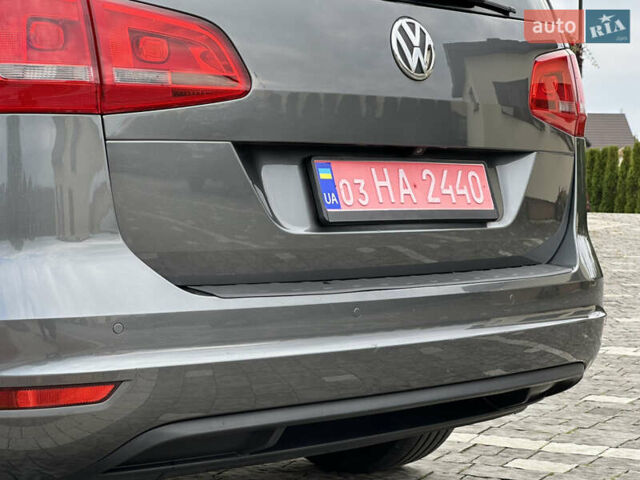 Сірий Фольксваген Шаран, об'ємом двигуна 2 л та пробігом 225 тис. км за 16999 $, фото 90 на Automoto.ua