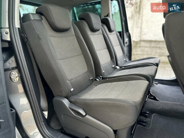 Фольксваген Шаран 2015 у Дрогобичі на Automoto.ua Сірий Фольксваген Шаран, об'ємом двигуна 2 л та пробігом 225 тис. км за 16499 $, фото 132 на Automoto.ua