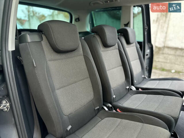 Фольксваген Шаран 2015 у Дрогобичі на Automoto.ua Сірий Фольксваген Шаран, об'ємом двигуна 2 л та пробігом 225 тис. км за 16499 $, фото 134 на Automoto.ua