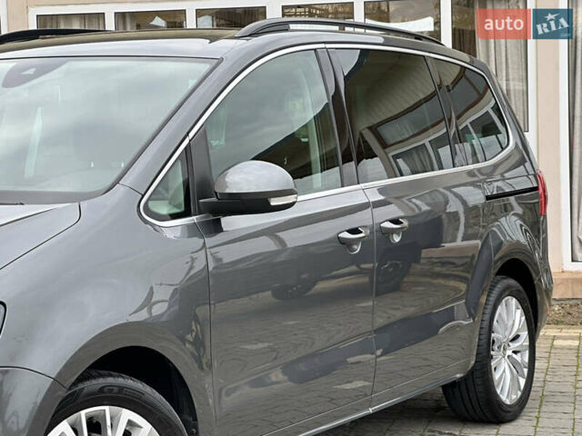 Фольксваген Шаран 2015 у Дрогобичі на Automoto.ua Сірий Фольксваген Шаран, об'ємом двигуна 2 л та пробігом 225 тис. км за 16499 $, фото 15 на Automoto.ua