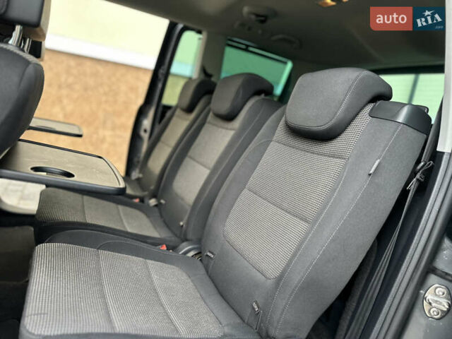 Фольксваген Шаран 2015 у Дрогобичі на Automoto.ua Сірий Фольксваген Шаран, об'ємом двигуна 2 л та пробігом 225 тис. км за 16499 $, фото 141 на Automoto.ua