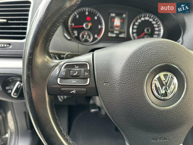 Фольксваген Шаран 2015 у Дрогобичі на Automoto.ua Сірий Фольксваген Шаран, об'ємом двигуна 2 л та пробігом 225 тис. км за 16499 $, фото 120 на Automoto.ua