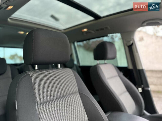 Фольксваген Шаран 2015 у Дрогобичі на Automoto.ua Сірий Фольксваген Шаран, об'ємом двигуна 2 л та пробігом 225 тис. км за 16499 $, фото 108 на Automoto.ua