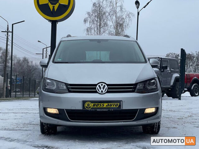 Серый Фольксваген Шаран, объемом двигателя 2 л и пробегом 216 тыс. км за 21100 $, фото 1 на Automoto.ua