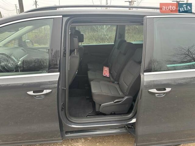 Сірий Фольксваген Шаран, об'ємом двигуна 1.97 л та пробігом 210 тис. км за 18500 $, фото 11 на Automoto.ua