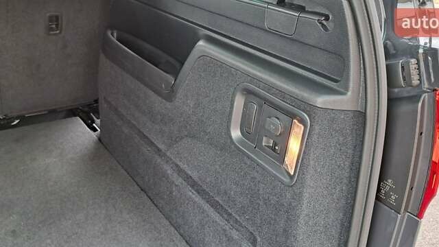 Серый Фольксваген Шаран, объемом двигателя 1.97 л и пробегом 255 тыс. км за 19399 $, фото 24 на Automoto.ua