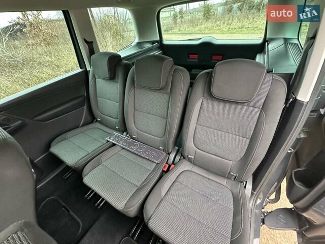 Сірий Фольксваген Шаран, об'ємом двигуна 1.97 л та пробігом 210 тис. км за 18500 $, фото 14 на Automoto.ua