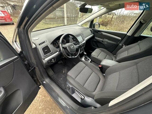 Сірий Фольксваген Шаран, об'ємом двигуна 1.97 л та пробігом 210 тис. км за 18500 $, фото 10 на Automoto.ua