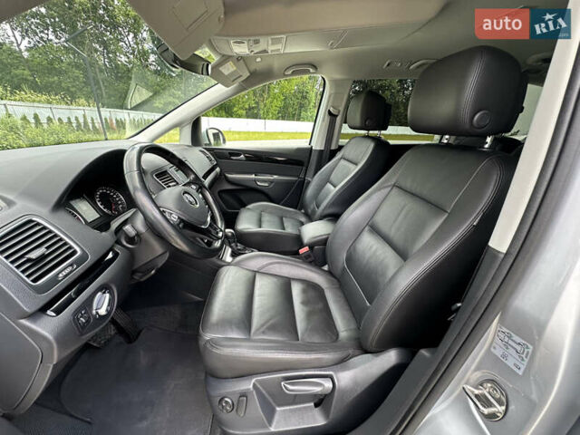 Серый Фольксваген Шаран, объемом двигателя 2 л и пробегом 244 тыс. км за 21300 $, фото 27 на Automoto.ua