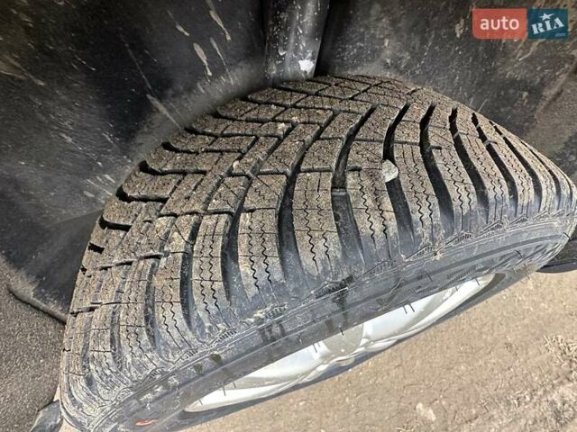 Сірий Фольксваген Шаран, об'ємом двигуна 1.97 л та пробігом 210 тис. км за 18500 $, фото 29 на Automoto.ua