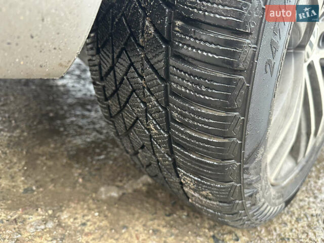 Серый Фольксваген Шаран, объемом двигателя 2 л и пробегом 244 тыс. км за 21300 $, фото 86 на Automoto.ua