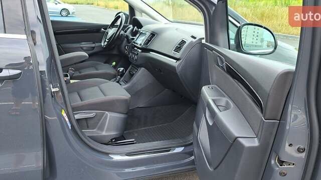 Серый Фольксваген Шаран, объемом двигателя 1.97 л и пробегом 255 тыс. км за 19399 $, фото 21 на Automoto.ua