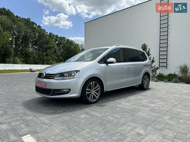 Серый Фольксваген Шаран, объемом двигателя 2 л и пробегом 244 тыс. км за 21300 $, фото 6 на Automoto.ua