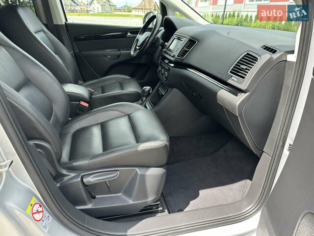 Серый Фольксваген Шаран, объемом двигателя 2 л и пробегом 244 тыс. км за 21300 $, фото 39 на Automoto.ua