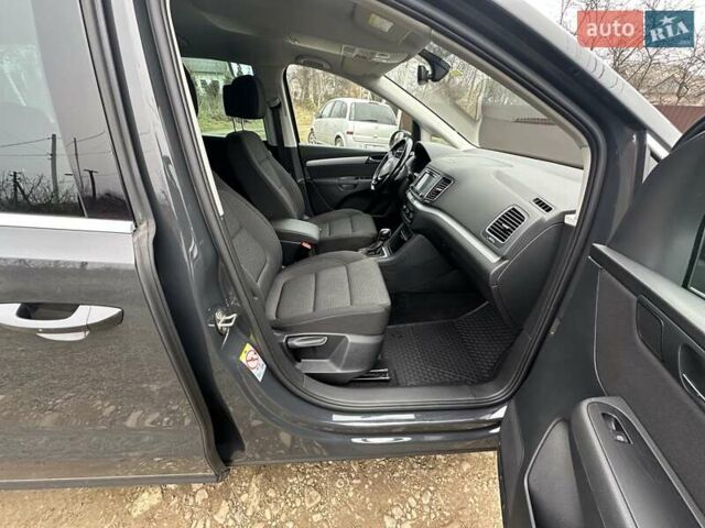 Сірий Фольксваген Шаран, об'ємом двигуна 1.97 л та пробігом 210 тис. км за 18500 $, фото 21 на Automoto.ua