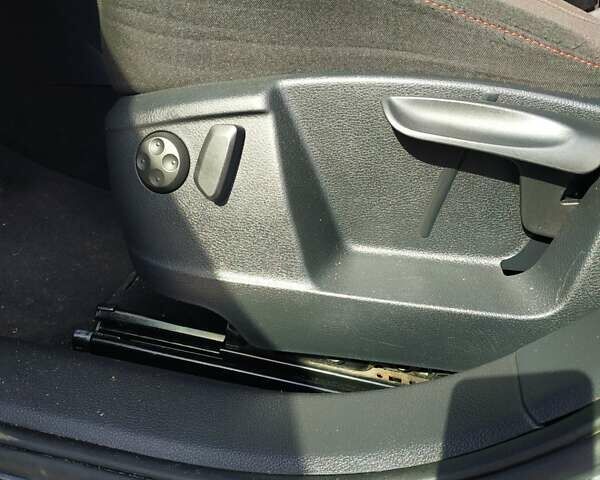 Сірий Фольксваген Шаран, об'ємом двигуна 1.97 л та пробігом 271 тис. км за 16600 $, фото 8 на Automoto.ua