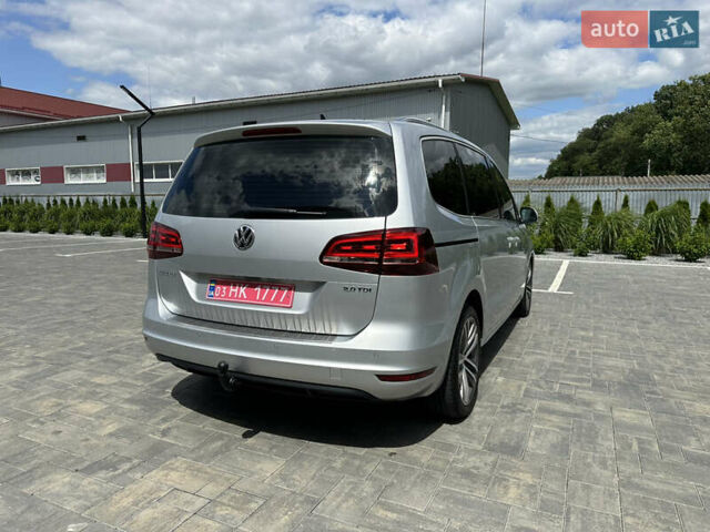 Серый Фольксваген Шаран, объемом двигателя 2 л и пробегом 244 тыс. км за 21300 $, фото 13 на Automoto.ua