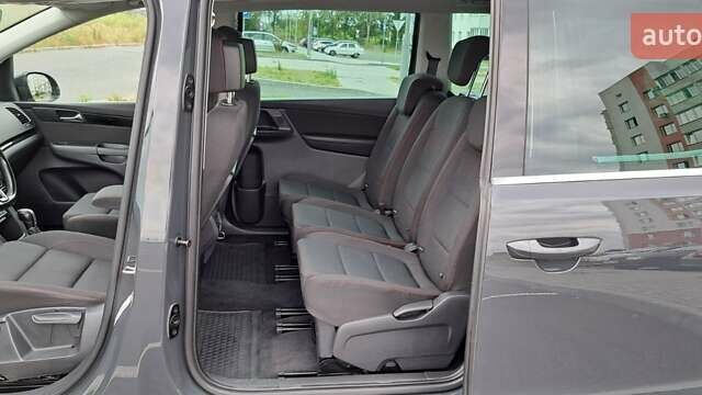 Серый Фольксваген Шаран, объемом двигателя 1.97 л и пробегом 255 тыс. км за 19399 $, фото 13 на Automoto.ua