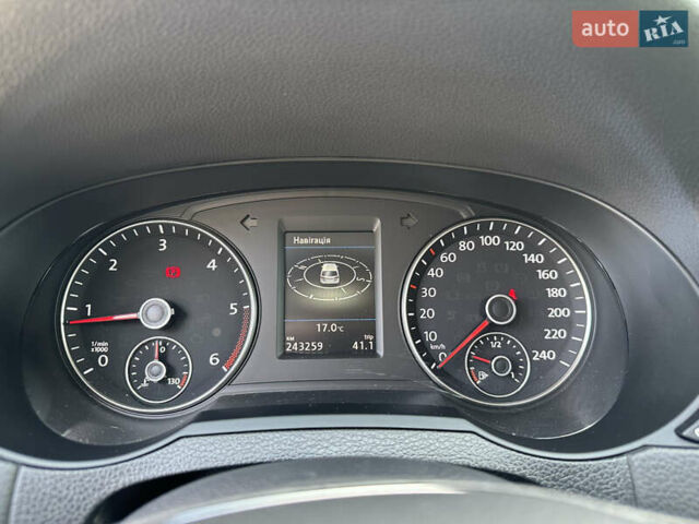 Фольксваген Шаран 2017 в Луцке на Automoto.ua Серый Фольксваген Шаран, объемом двигателя 2 л и пробегом 244 тыс. км за 21500 $, фото 71 на Automoto.ua