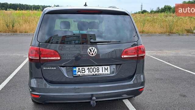 Серый Фольксваген Шаран, объемом двигателя 1.97 л и пробегом 255 тыс. км за 19399 $, фото 4 на Automoto.ua