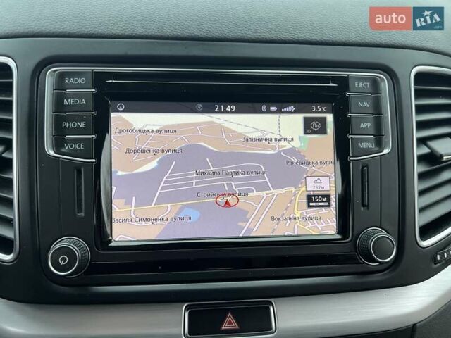 Сірий Фольксваген Шаран, об'ємом двигуна 1.97 л та пробігом 66 тис. км за 29000 $, фото 49 на Automoto.ua