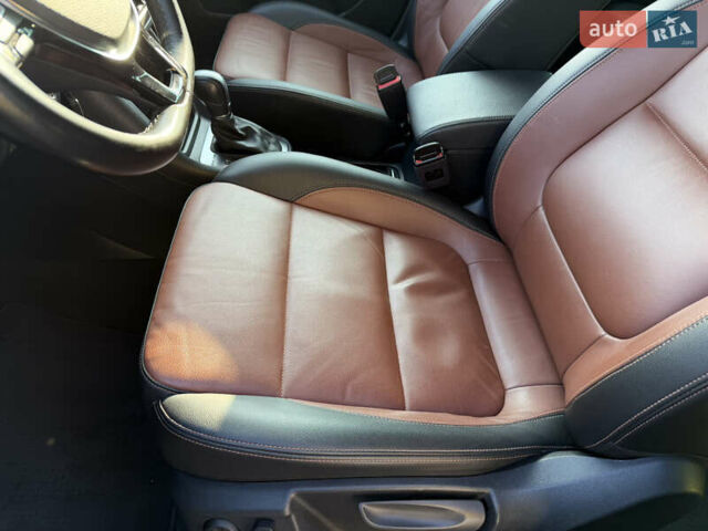 Серый Фольксваген Шаран, объемом двигателя 2 л и пробегом 225 тыс. км за 23800 $, фото 28 на Automoto.ua