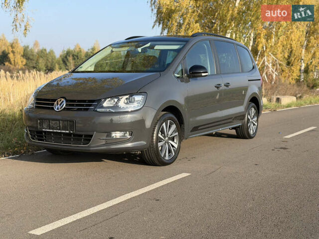 Серый Фольксваген Шаран, объемом двигателя 2 л и пробегом 225 тыс. км за 23800 $, фото 8 на Automoto.ua