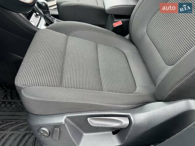 Сірий Фольксваген Шаран, об'ємом двигуна 1.97 л та пробігом 66 тис. км за 29000 $, фото 41 на Automoto.ua