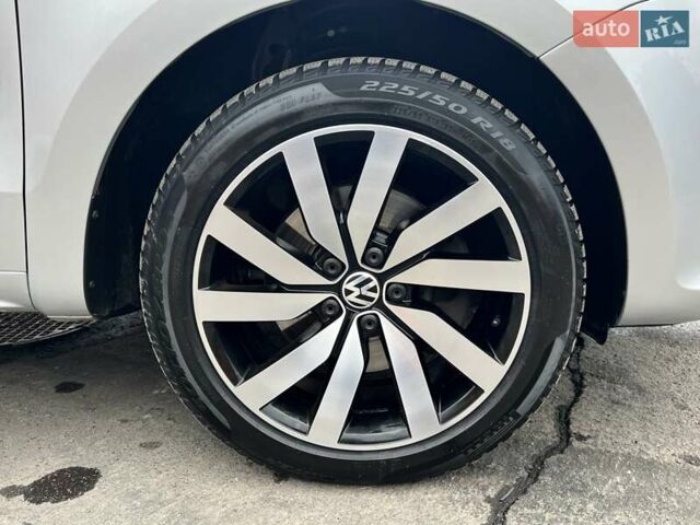 Сірий Фольксваген Шаран, об'ємом двигуна 1.97 л та пробігом 66 тис. км за 29000 $, фото 7 на Automoto.ua