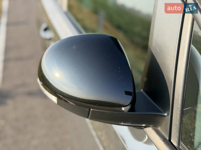 Серый Фольксваген Шаран, объемом двигателя 2 л и пробегом 225 тыс. км за 23800 $, фото 14 на Automoto.ua