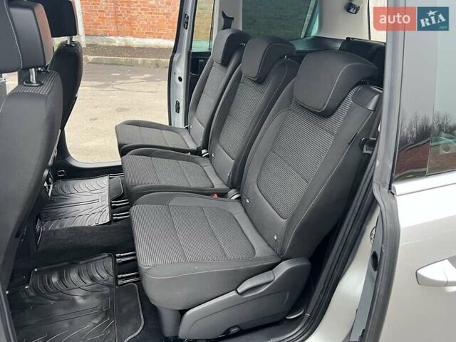 Сірий Фольксваген Шаран, об'ємом двигуна 1.97 л та пробігом 66 тис. км за 29000 $, фото 68 на Automoto.ua