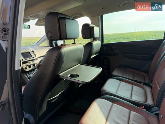 Серый Фольксваген Шаран, объемом двигателя 2 л и пробегом 225 тыс. км за 23800 $, фото 35 на Automoto.ua