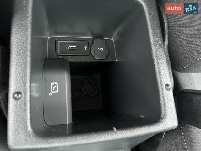 Сірий Фольксваген Шаран, об'ємом двигуна 1.97 л та пробігом 66 тис. км за 29000 $, фото 45 на Automoto.ua