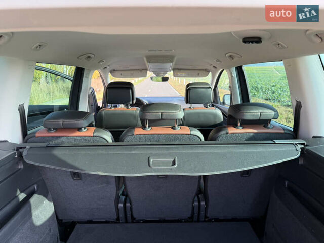 Серый Фольксваген Шаран, объемом двигателя 2 л и пробегом 225 тыс. км за 23800 $, фото 32 на Automoto.ua