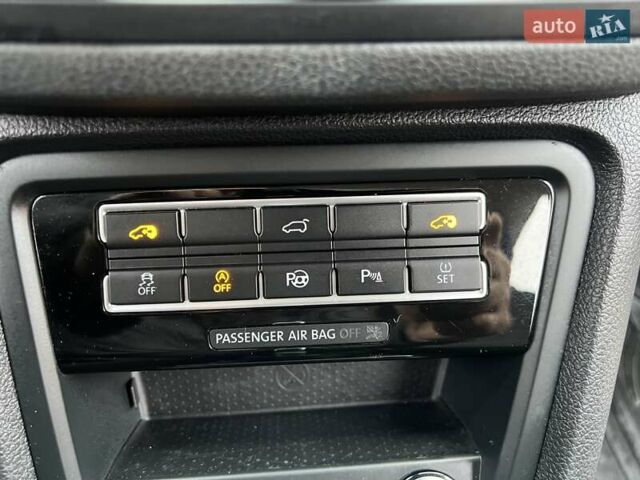 Сірий Фольксваген Шаран, об'ємом двигуна 1.97 л та пробігом 66 тис. км за 29000 $, фото 48 на Automoto.ua