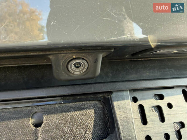 Серый Фольксваген Шаран, объемом двигателя 2 л и пробегом 225 тыс. км за 23800 $, фото 20 на Automoto.ua