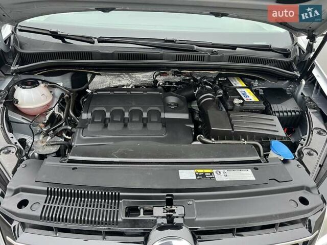 Сірий Фольксваген Шаран, об'ємом двигуна 1.97 л та пробігом 66 тис. км за 29000 $, фото 87 на Automoto.ua